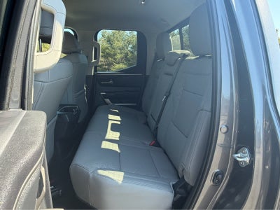 2022 Toyota Tundra SR5