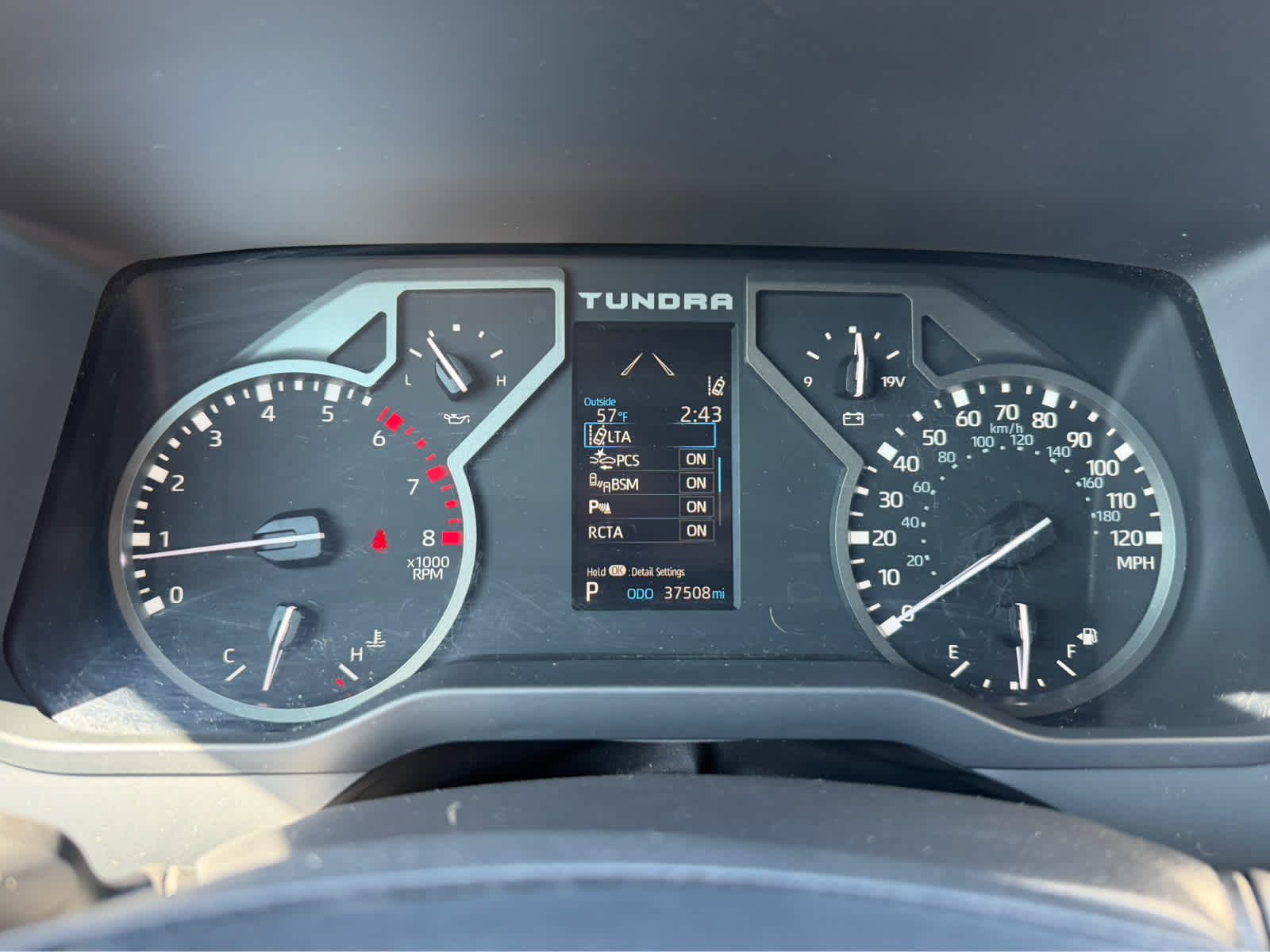 2022 Toyota Tundra SR5