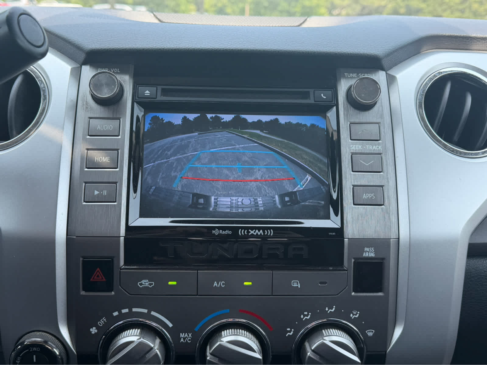 2018 Toyota Tundra SR5