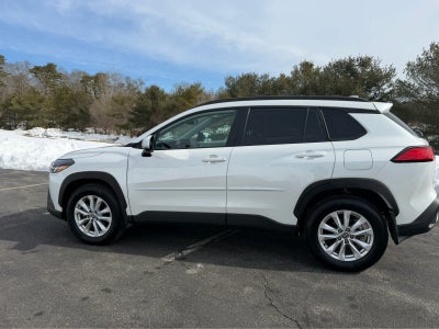 2023 Toyota Corolla Cross LE