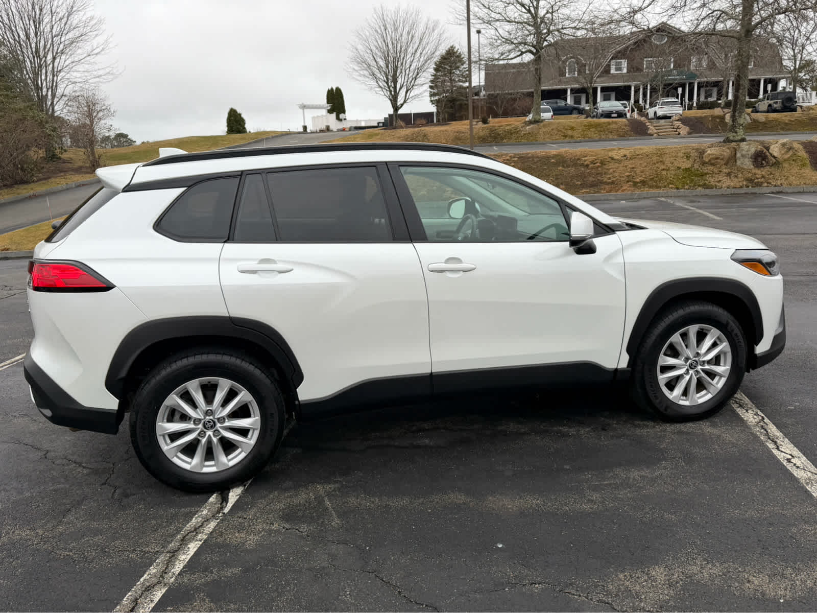 2023 Toyota Corolla Cross LE