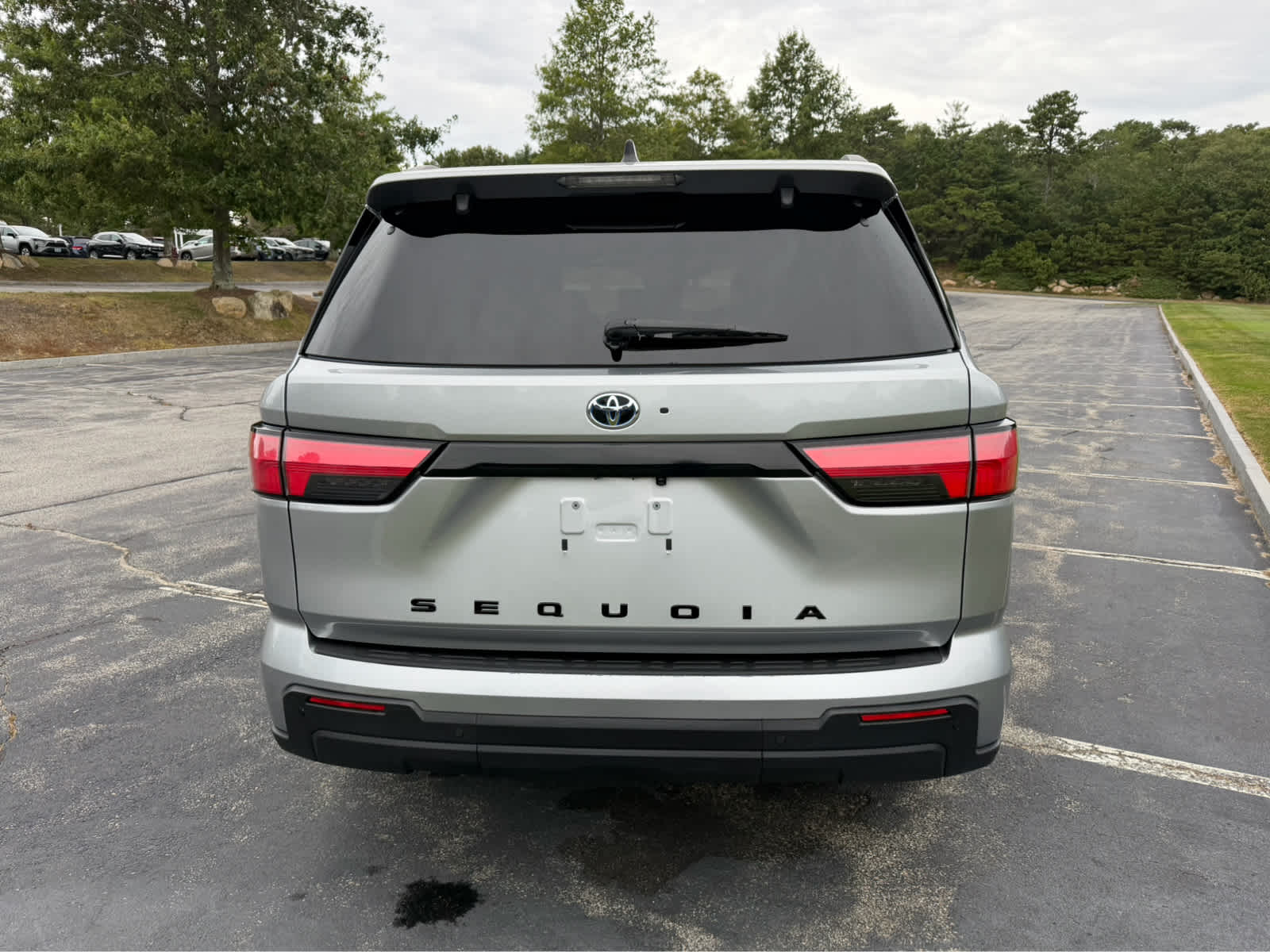 2024 Toyota Sequoia SR5