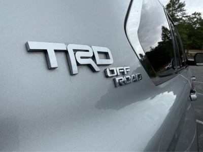 2024 Toyota Sequoia SR5