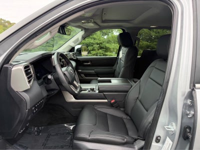 2024 Toyota Sequoia SR5