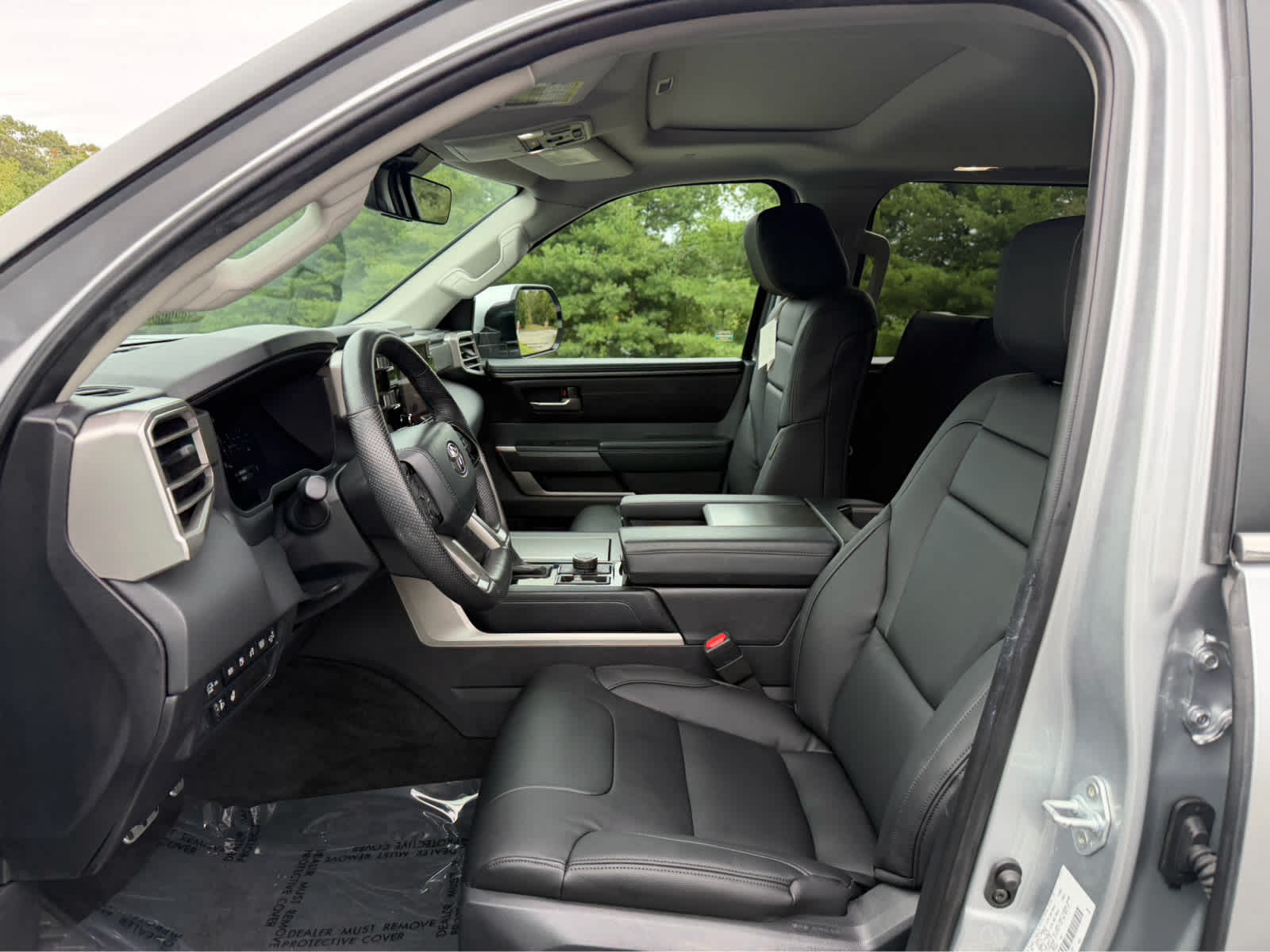 2024 Toyota Sequoia SR5