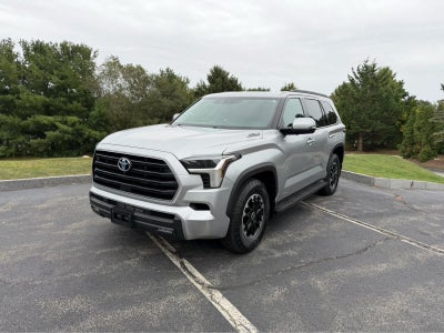 2024 Toyota Sequoia SR5