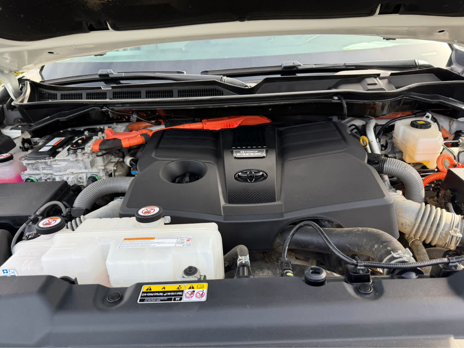 2024 Toyota Sequoia SR5