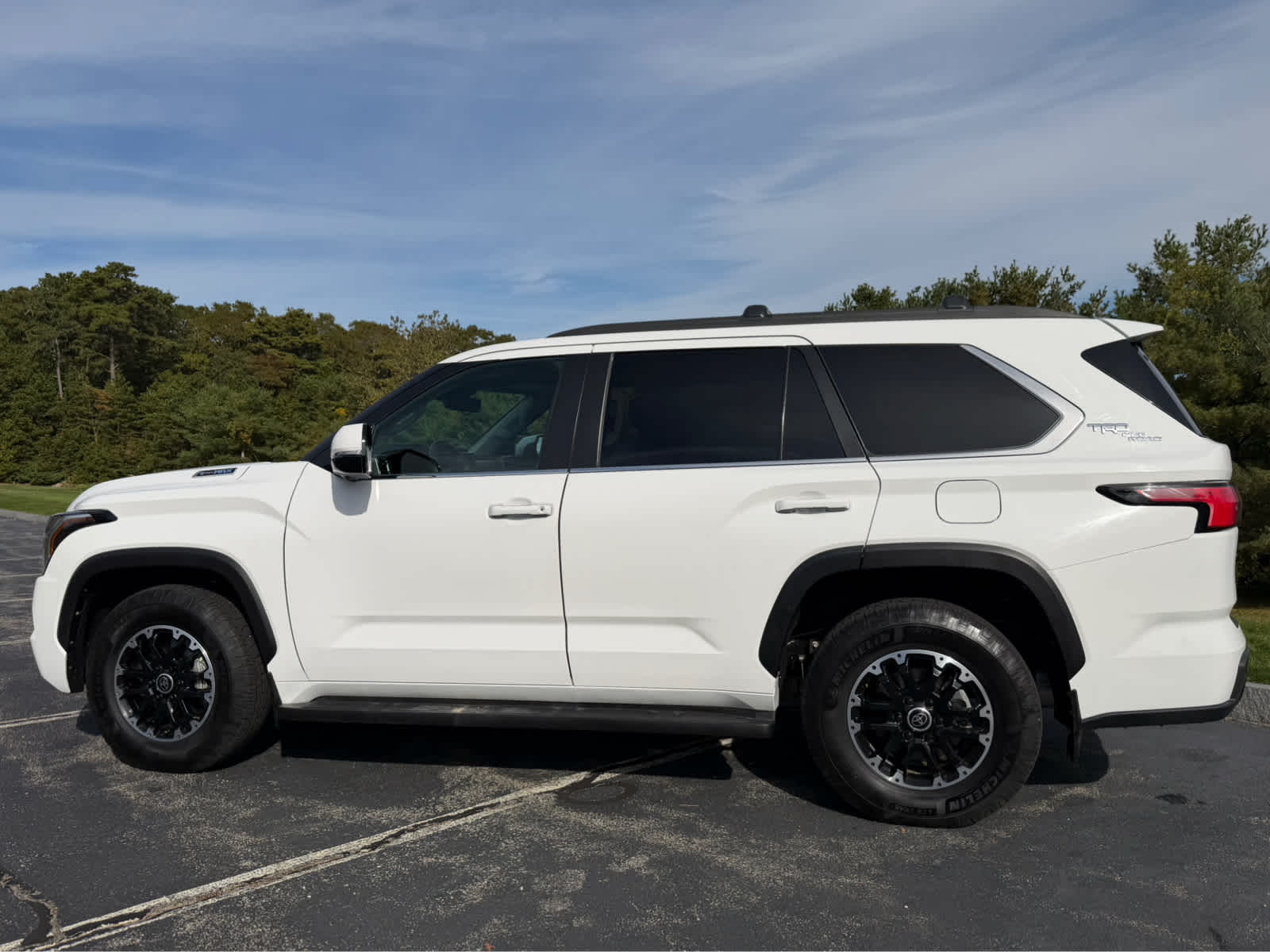 2024 Toyota Sequoia SR5