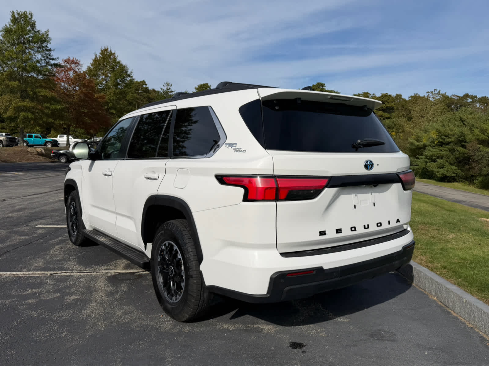 2024 Toyota Sequoia SR5