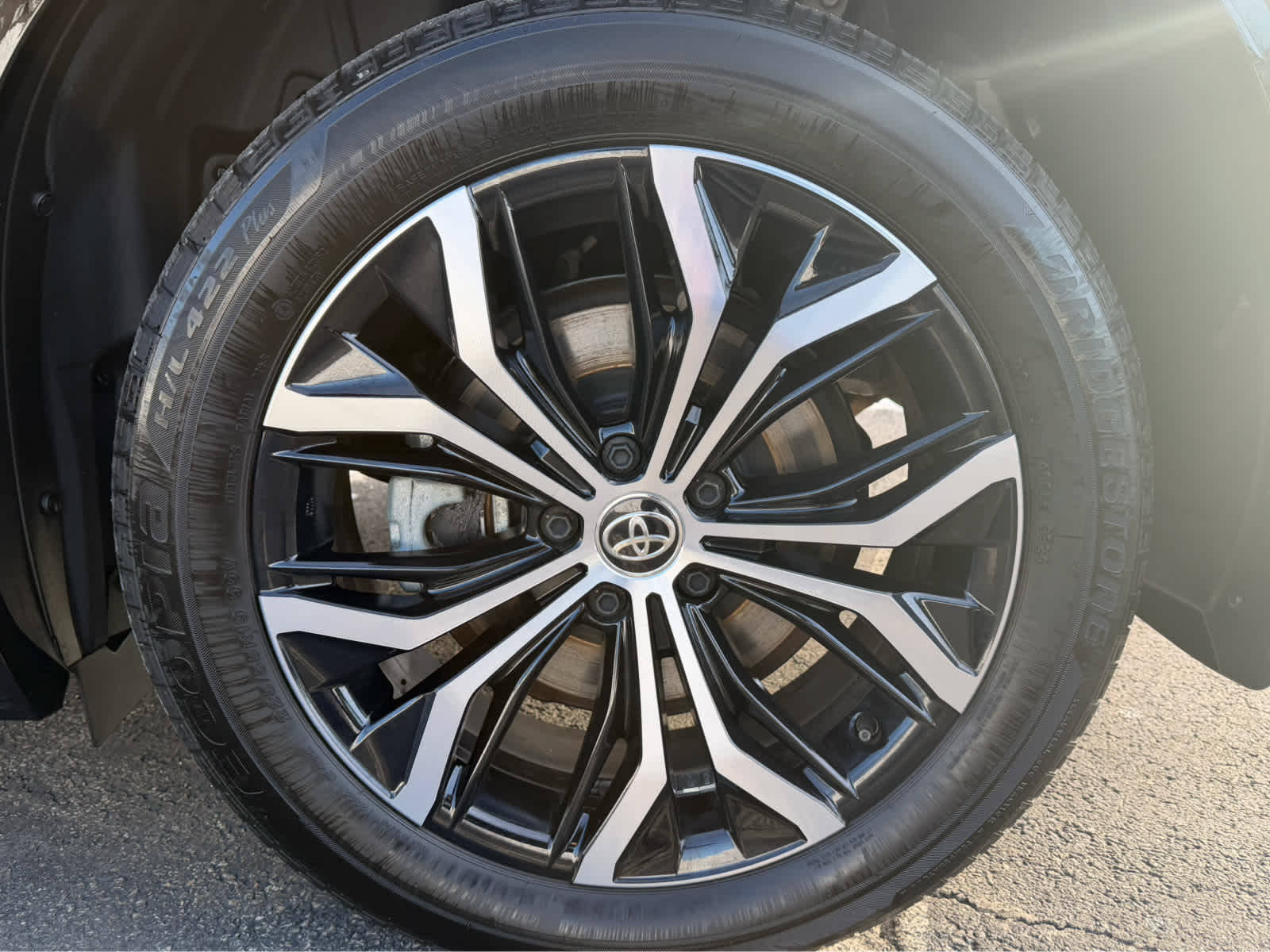 2025 Toyota Crown Signia XLE