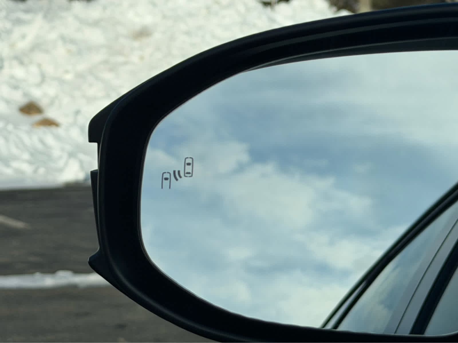 2025 Toyota Crown Signia XLE