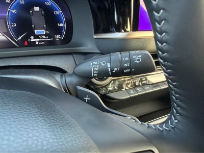 2025 Toyota Crown Signia XLE