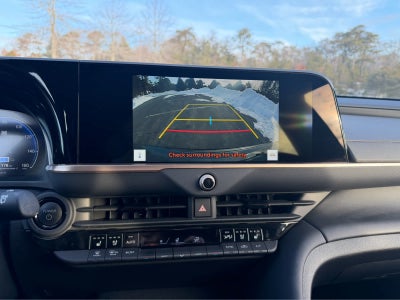 2025 Toyota Crown Signia XLE