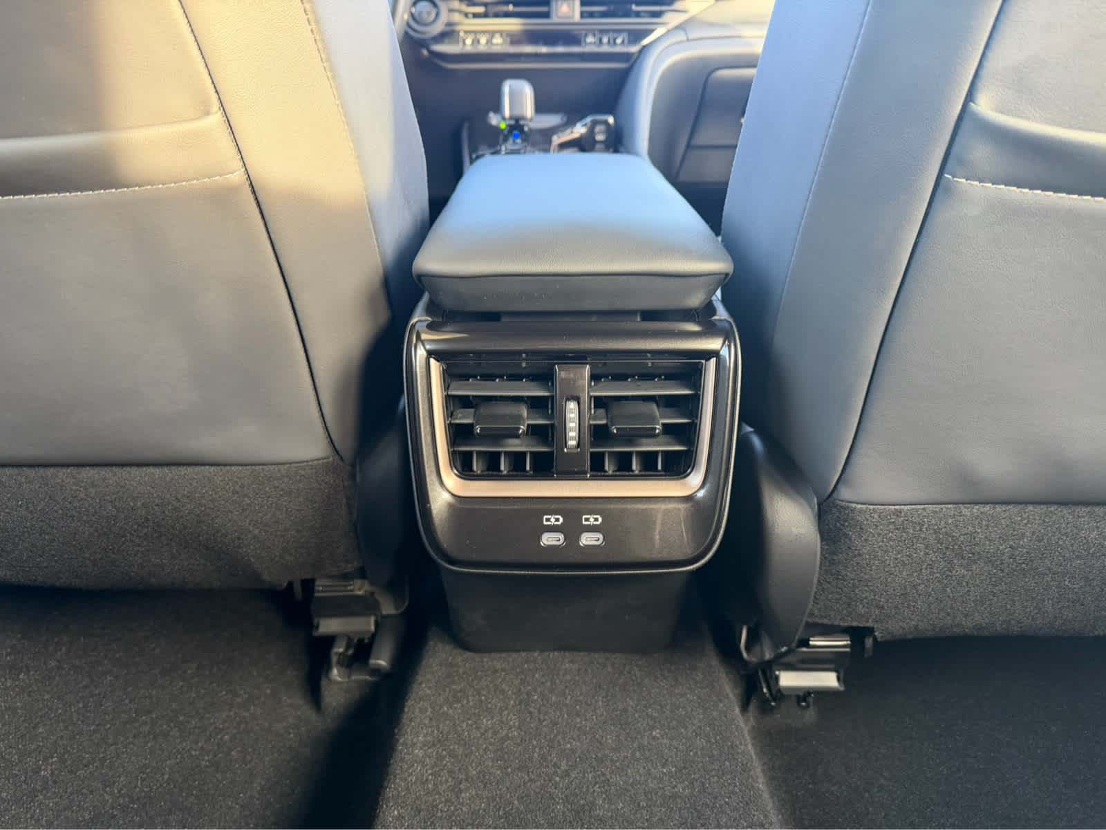 2025 Toyota Crown Signia XLE