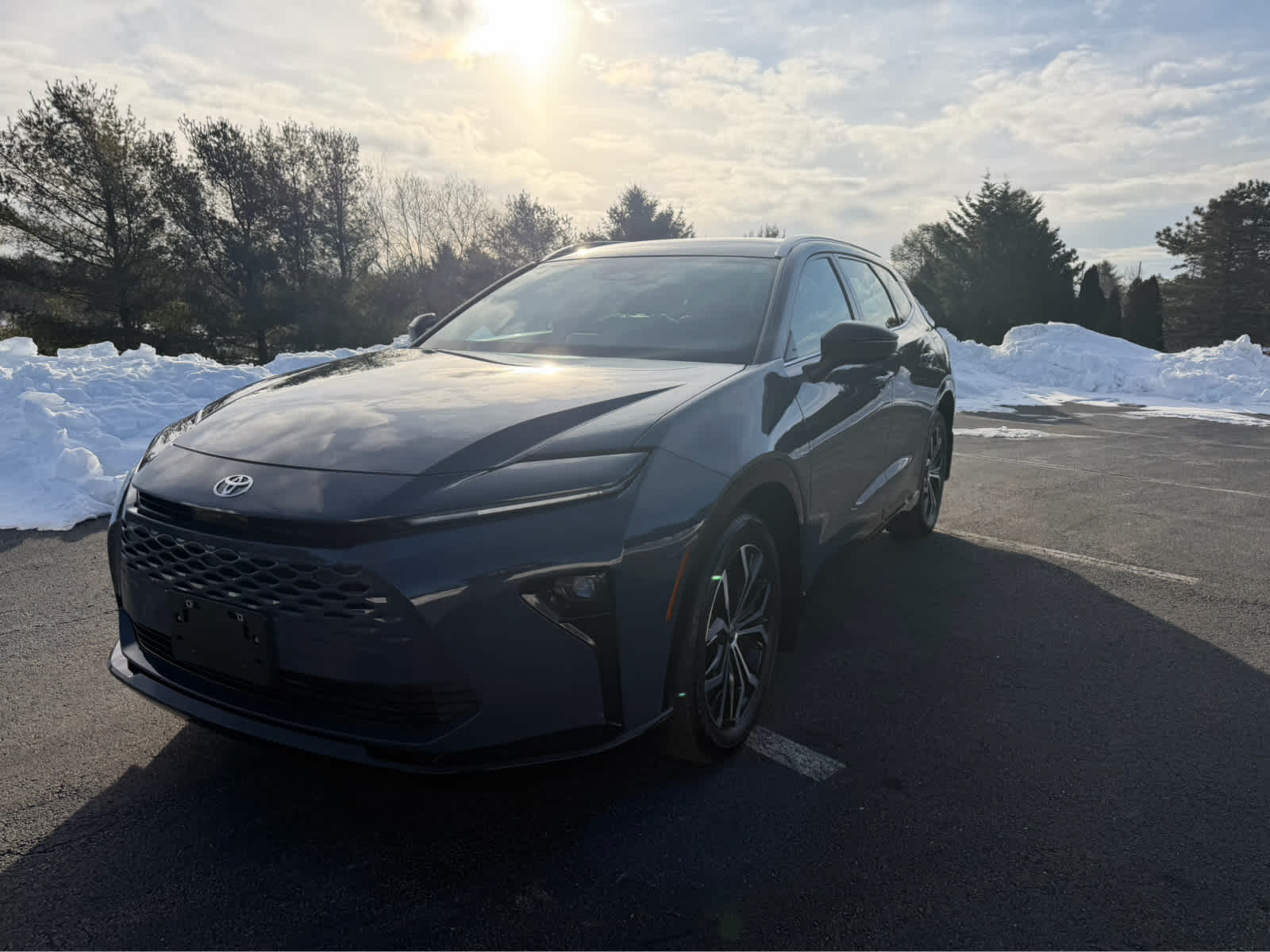 2025 Toyota Crown Signia XLE