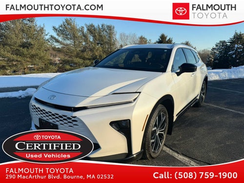 2025 Toyota Crown Signia XLE