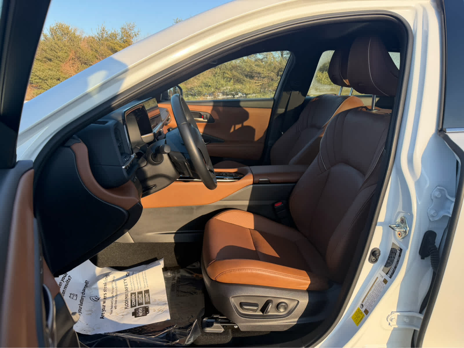 2025 Toyota Crown Signia XLE