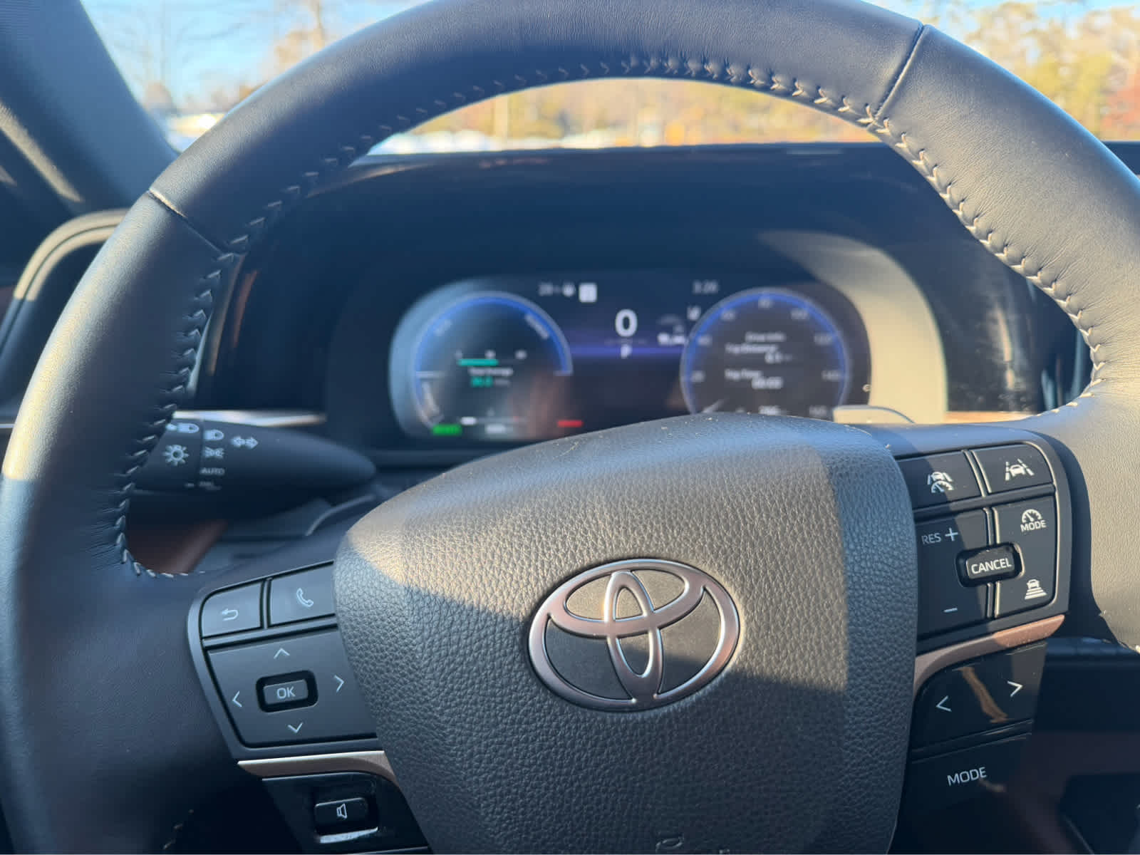 2025 Toyota Crown Signia XLE