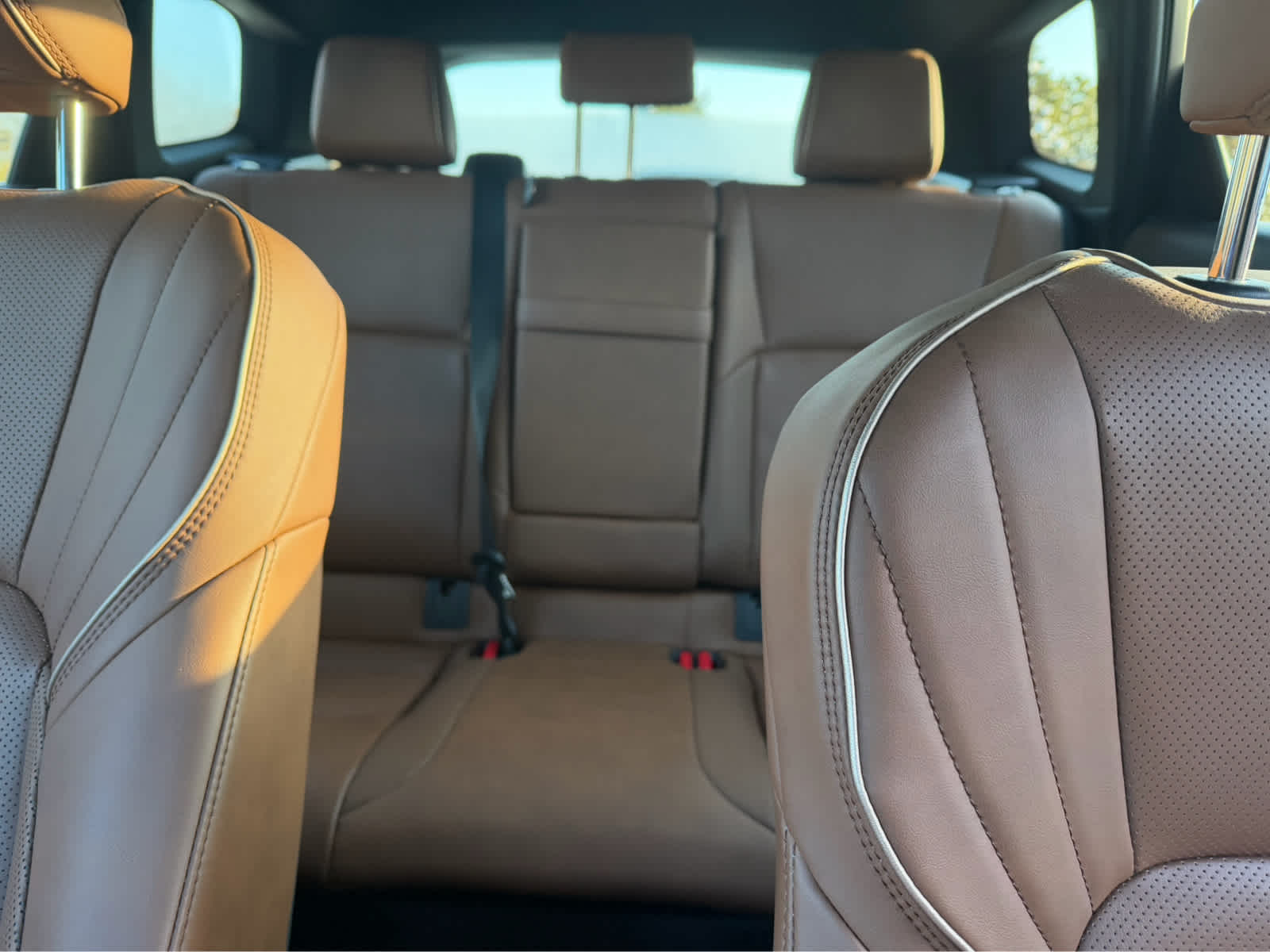 2025 Toyota Crown Signia XLE