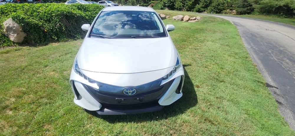 2022 Toyota Prius Prime XLE