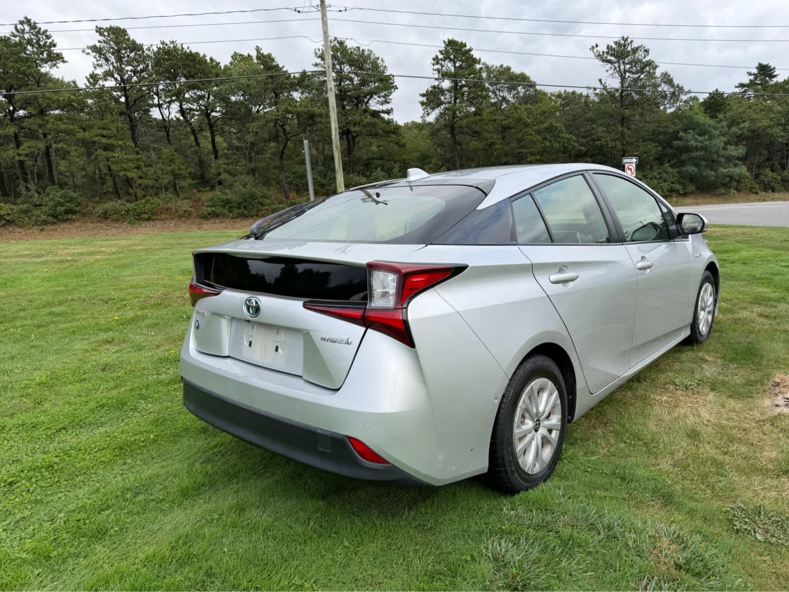 2021 Toyota Prius LE