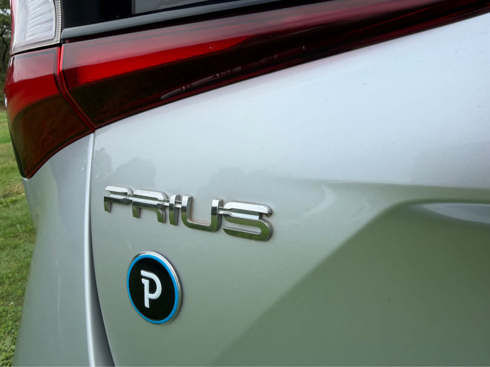 2021 Toyota Prius LE