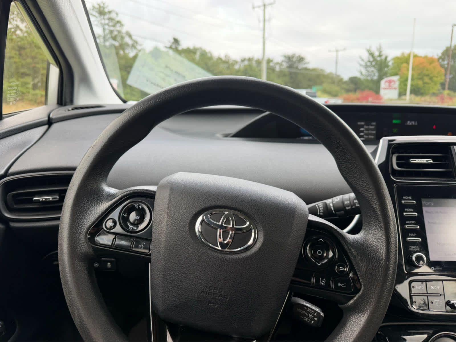 2021 Toyota Prius LE
