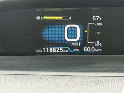 2021 Toyota Prius LE