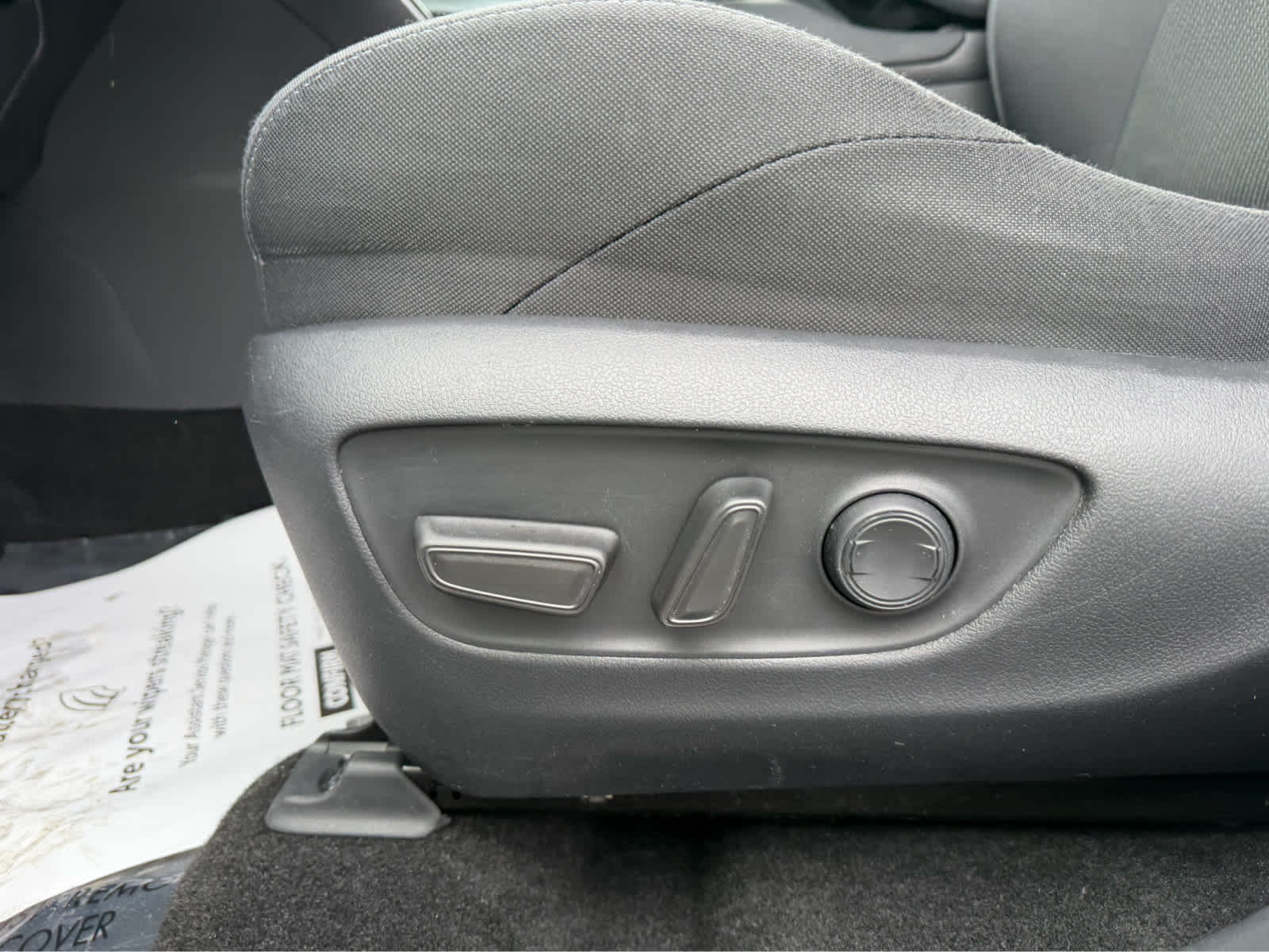 2022 Toyota Venza LE