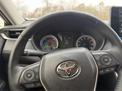 2022 Toyota Venza LE