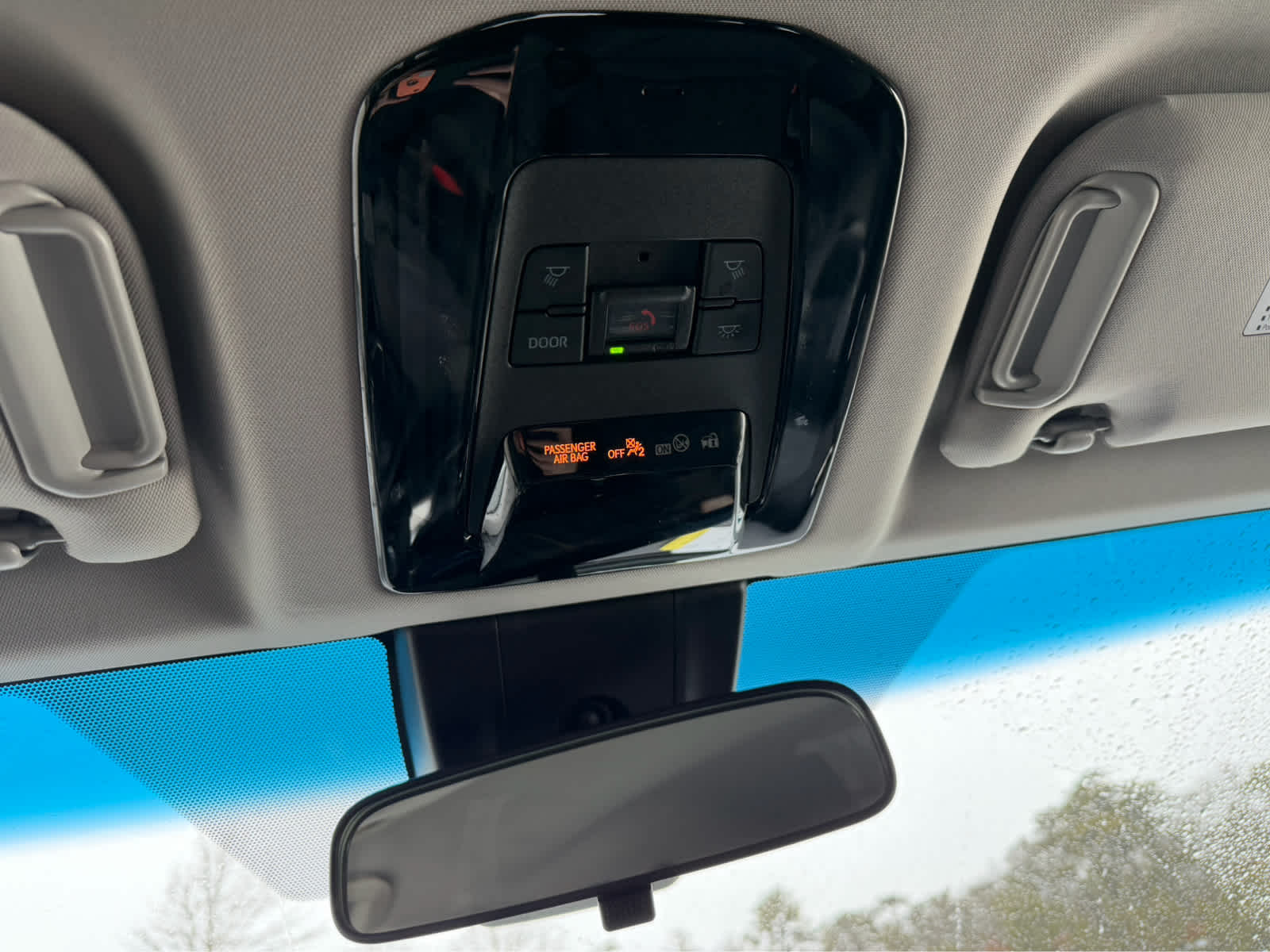 2022 Toyota Venza LE