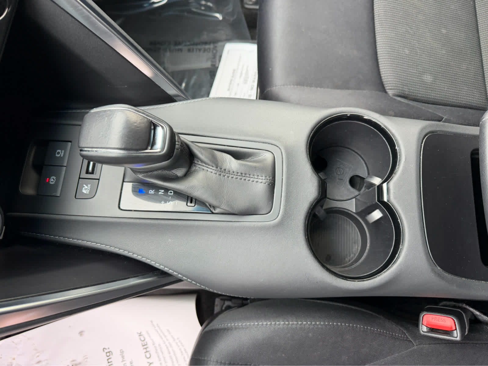 2022 Toyota Venza LE