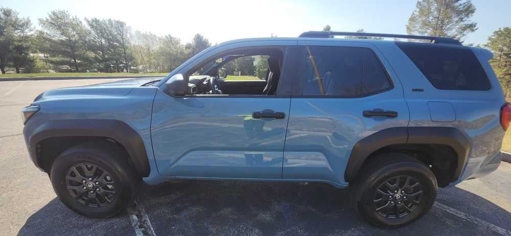 2025 Toyota 4Runner SR5