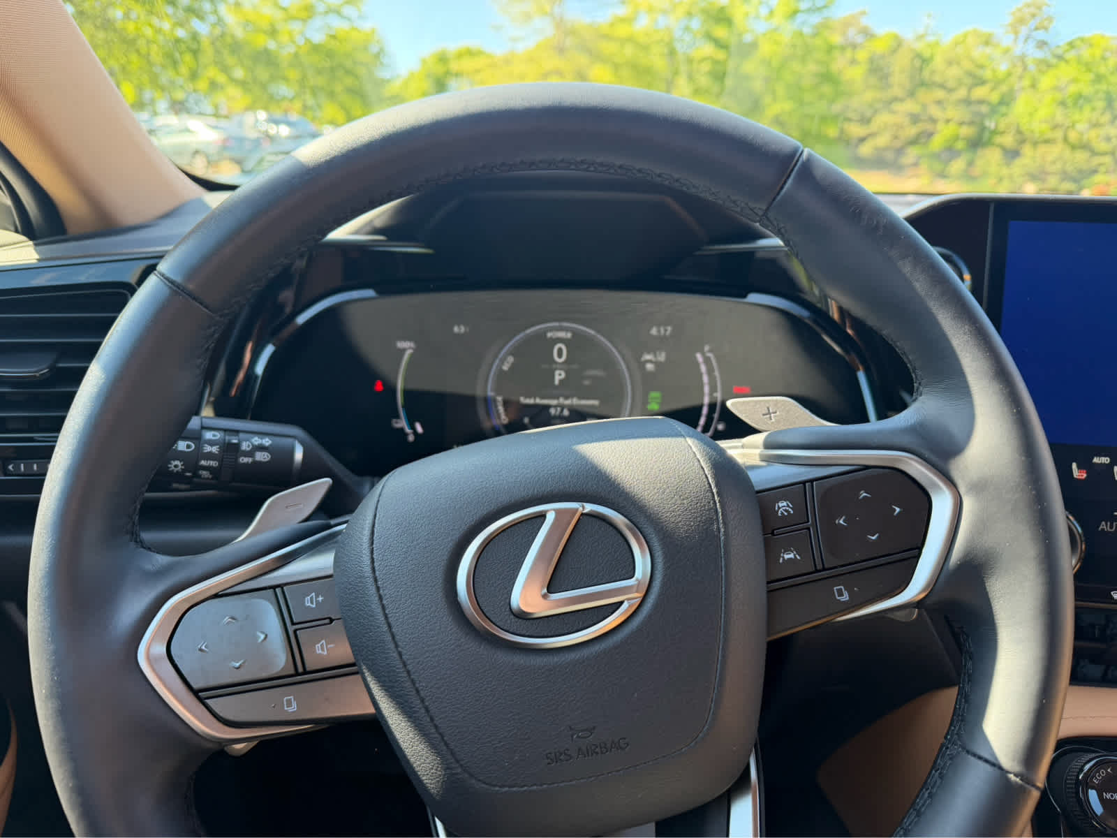 2025 Lexus NX 450h+ Luxury