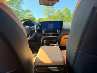 2025 Lexus NX 450h+ Luxury