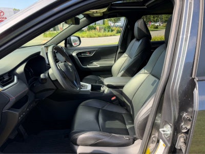 2024 Toyota RAV4 Prime SE