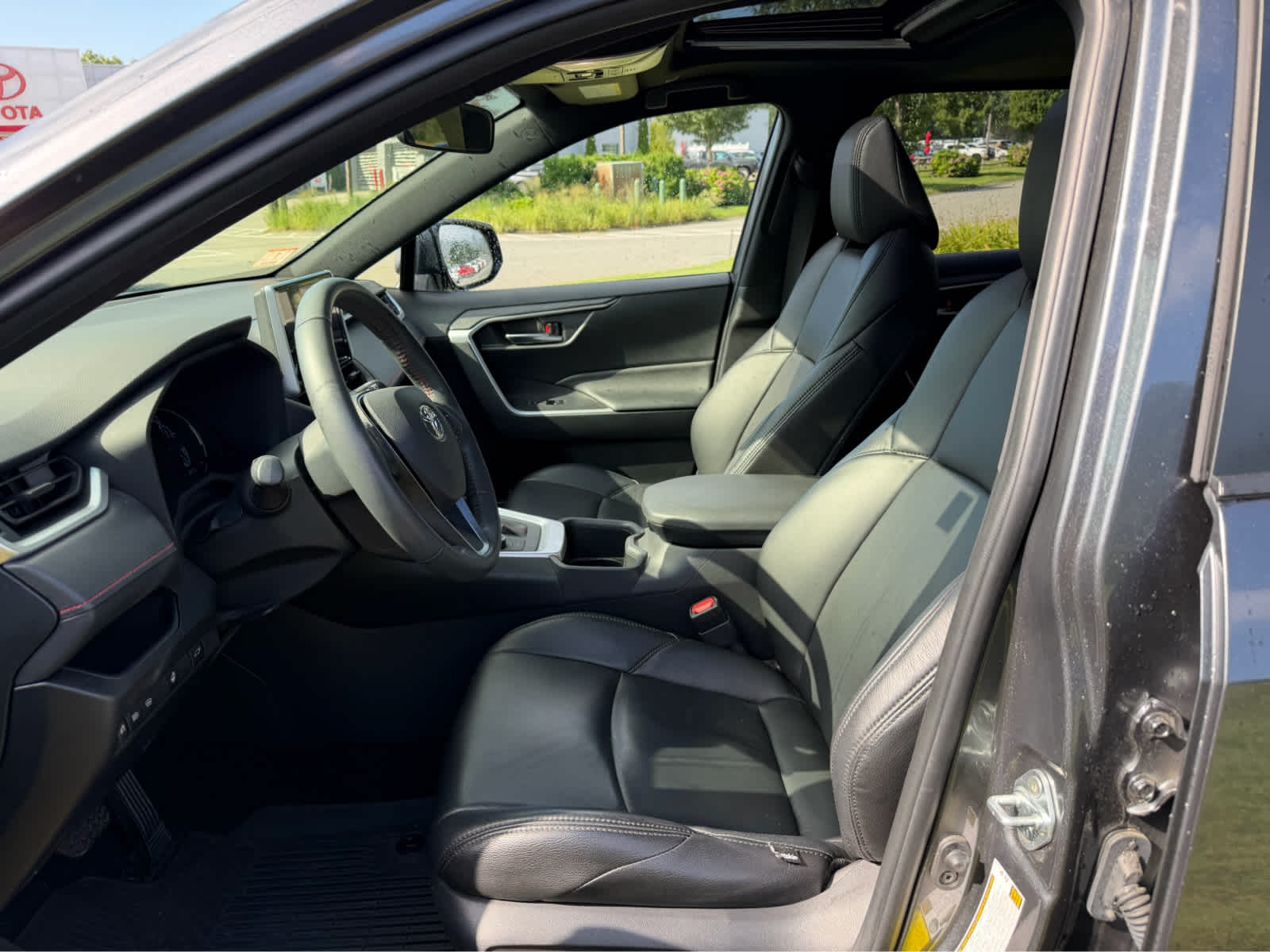 2024 Toyota RAV4 Prime SE