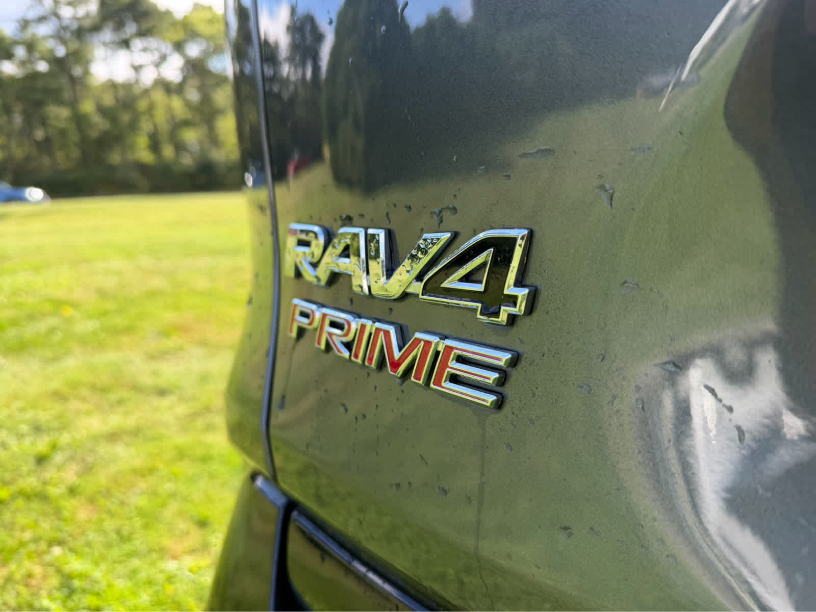 2024 Toyota RAV4 Prime SE