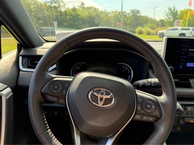 2024 Toyota RAV4 Prime SE
