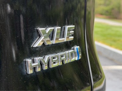 2023 Toyota RAV4 Hybrid XLE Premium