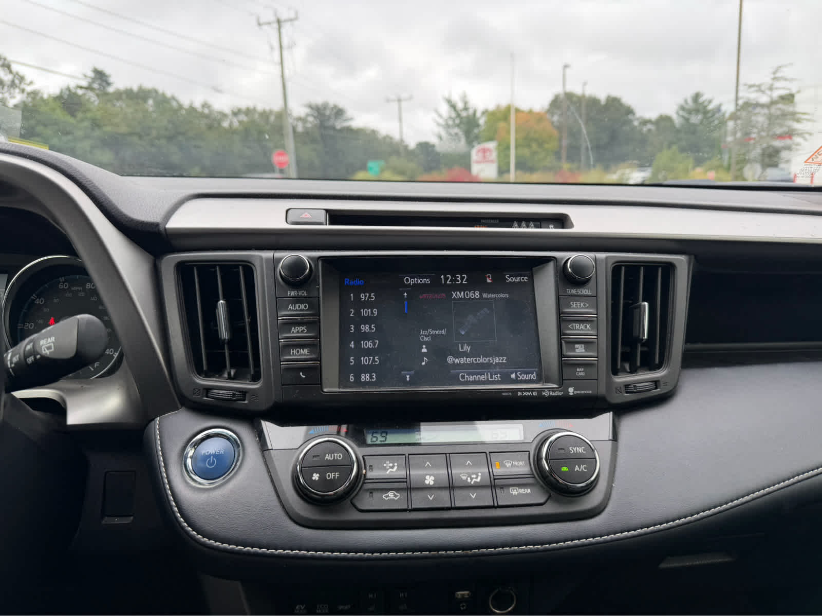 2018 Toyota RAV4 Hybrid Limited