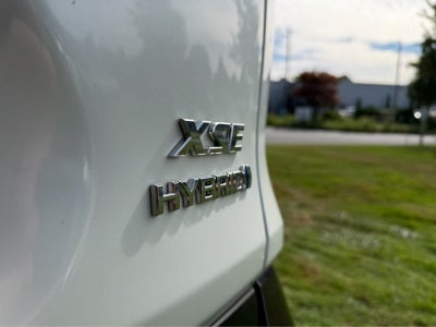 2024 Toyota RAV4 Hybrid XSE