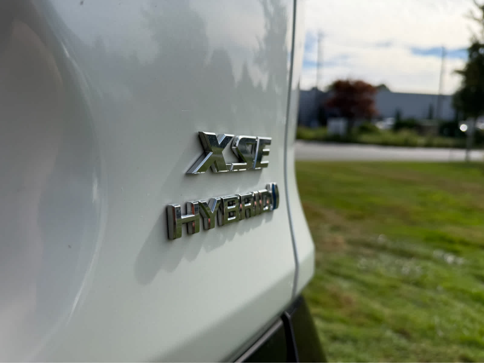 2024 Toyota RAV4 Hybrid XSE