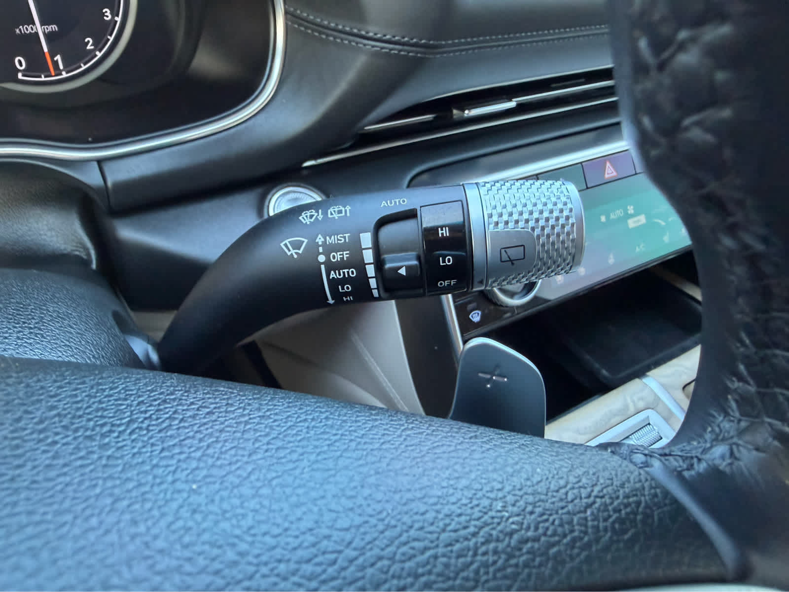 2024 Genesis GV80 Base