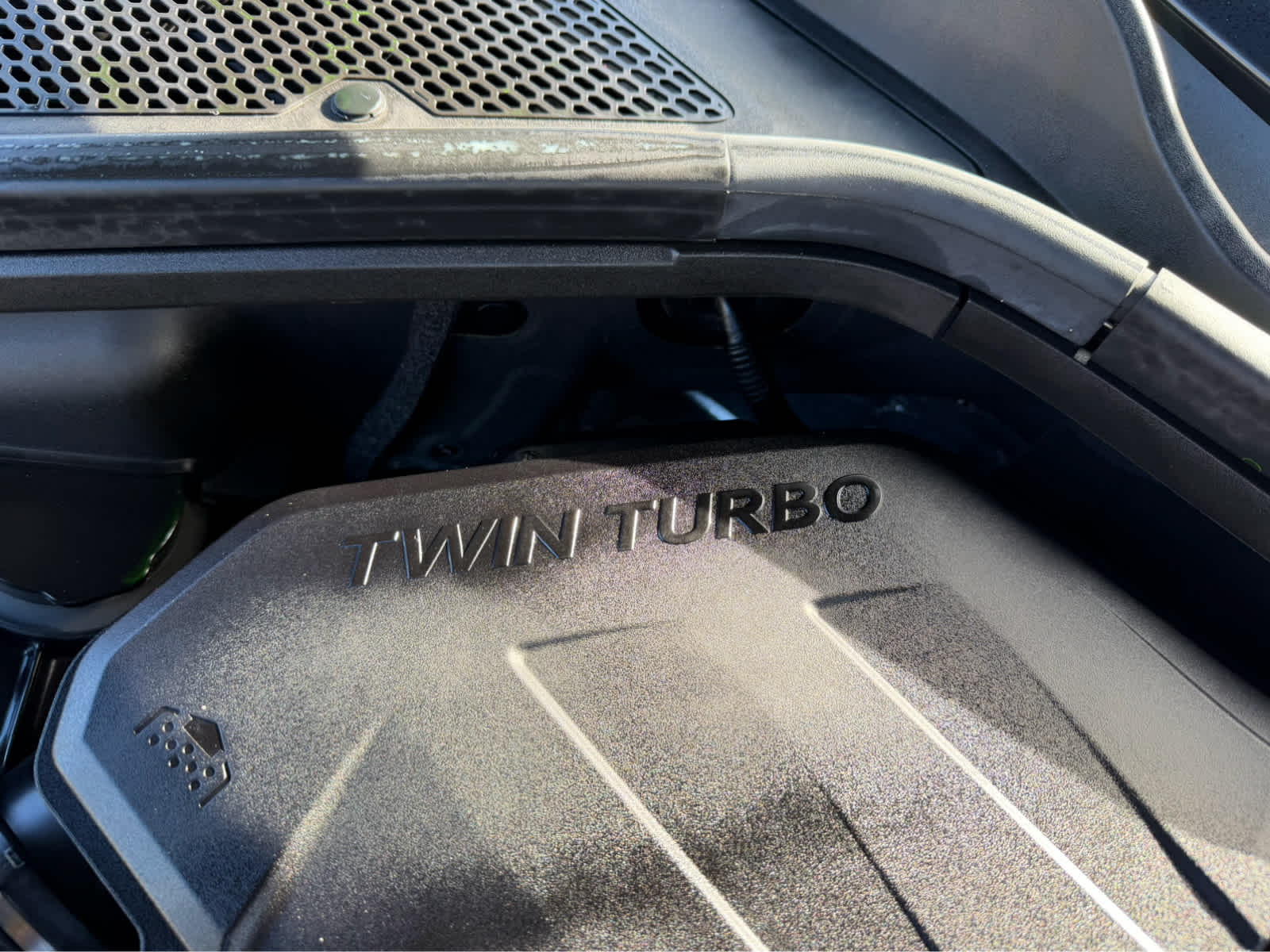 2024 Genesis GV80 Base