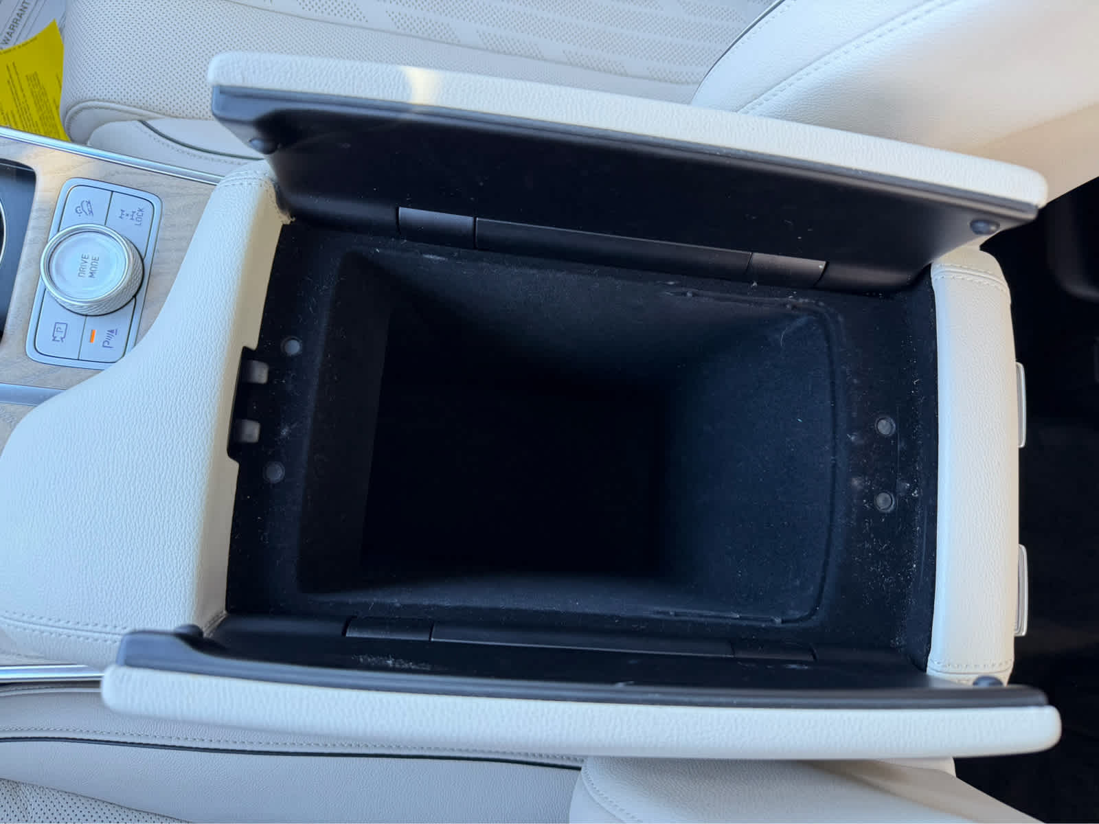 2024 Genesis GV80 Base