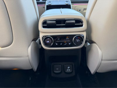 2024 Genesis GV80 Base