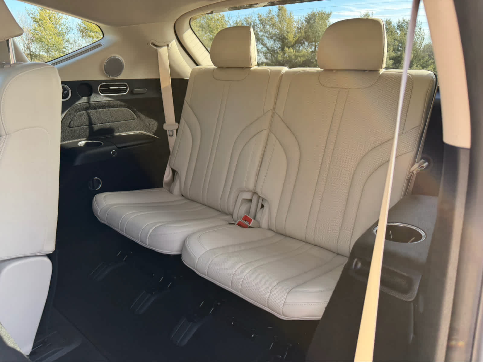 2024 Genesis GV80 Base