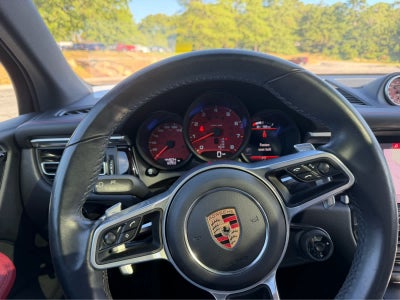 2020 Porsche Macan S