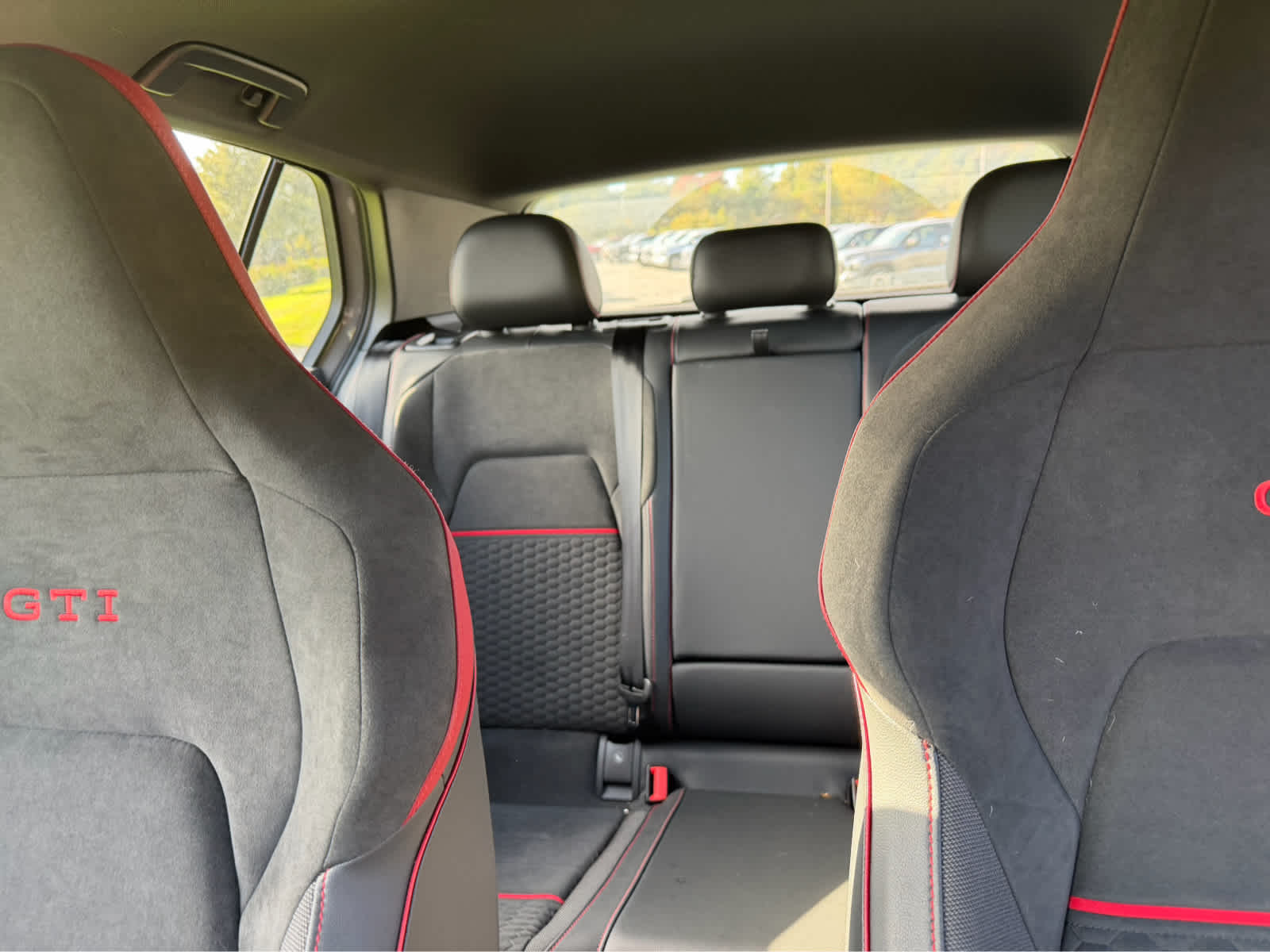 2025 Volkswagen Golf GTI SE